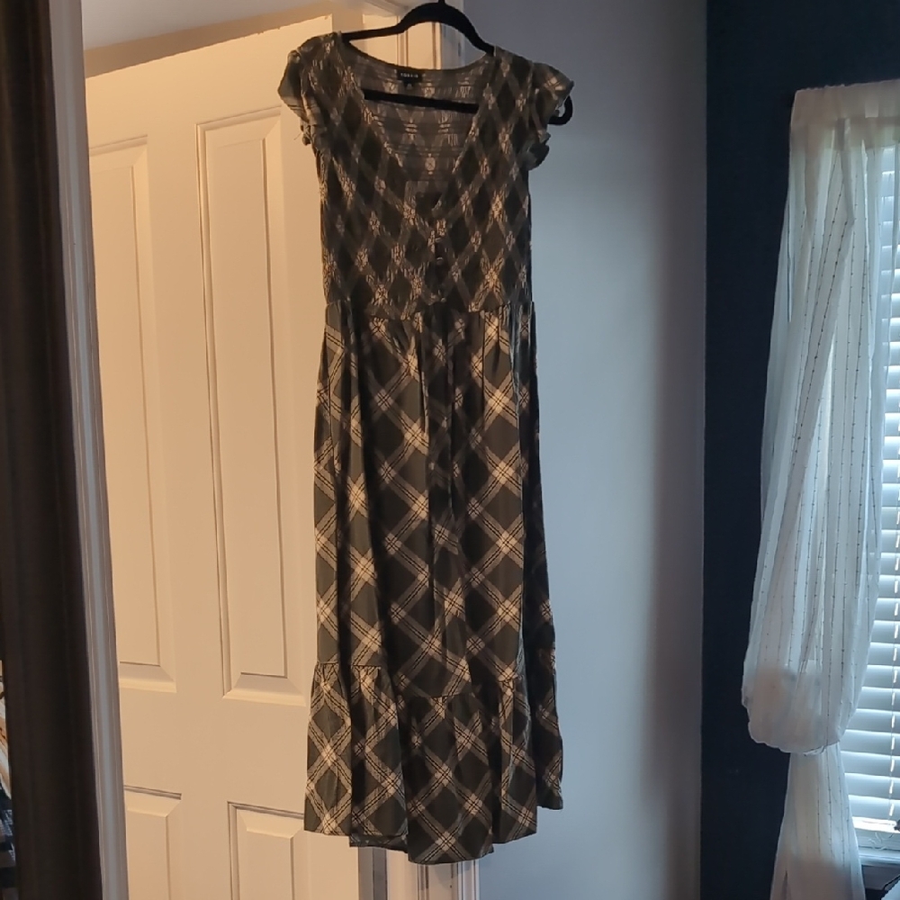 Torrid Black and White Plaid Midi Dress